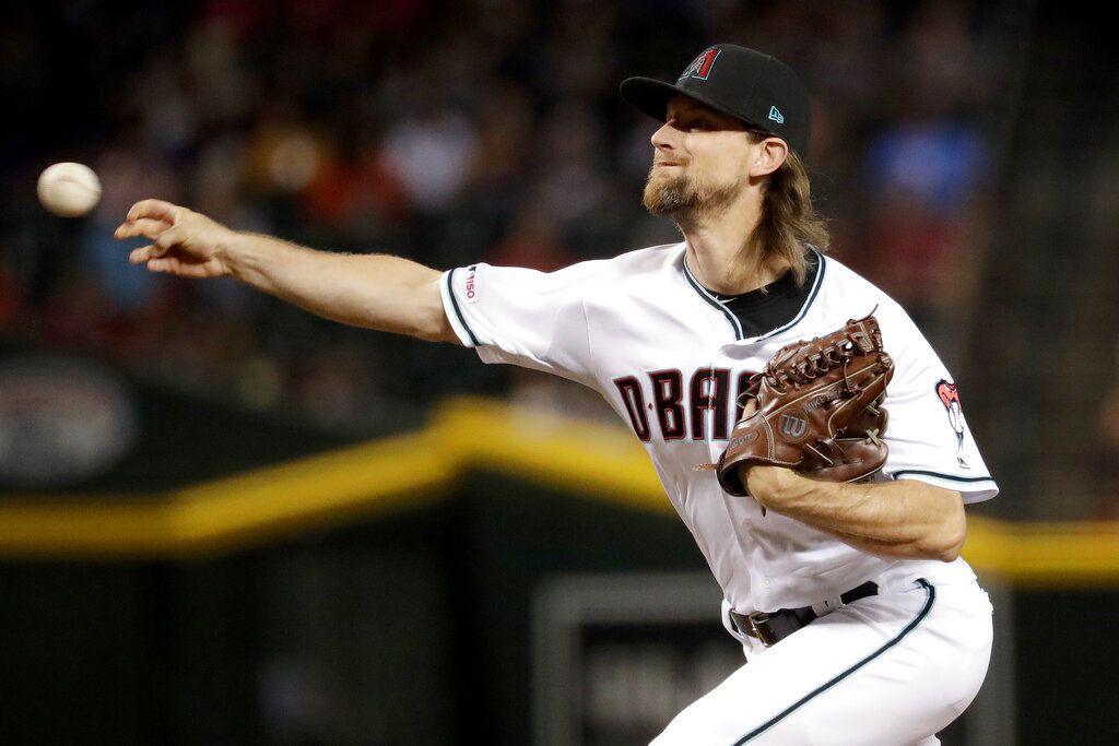 DIAMONDBACKS' MIKE LEAKE